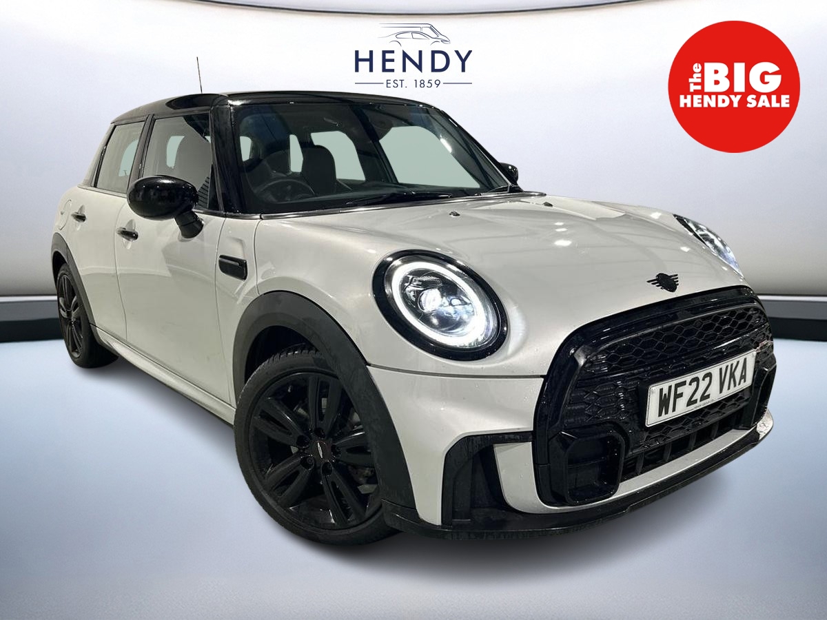 Main listing image - MINI Hatchback 5dr