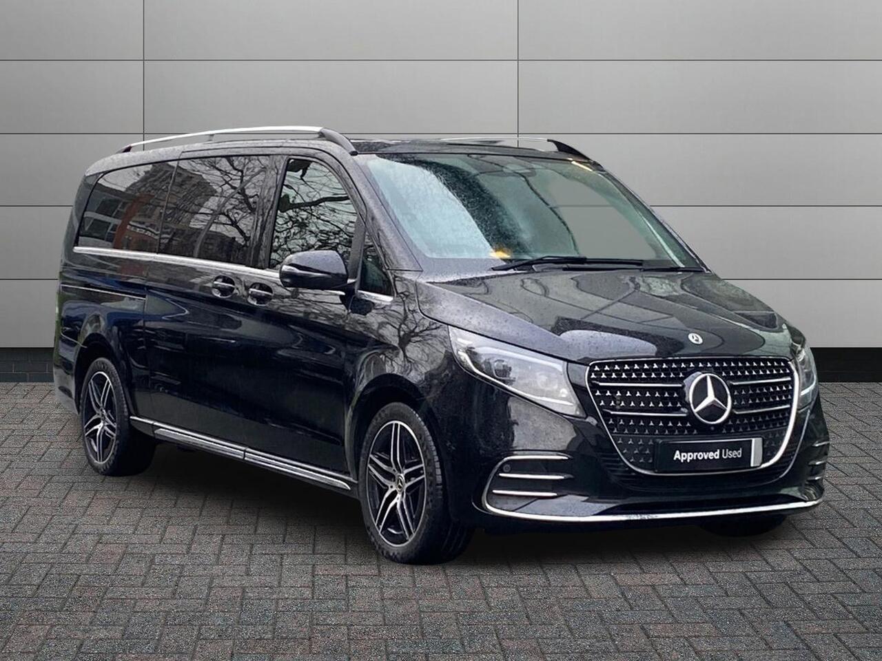 Main listing image - Mercedes-Benz V-Class