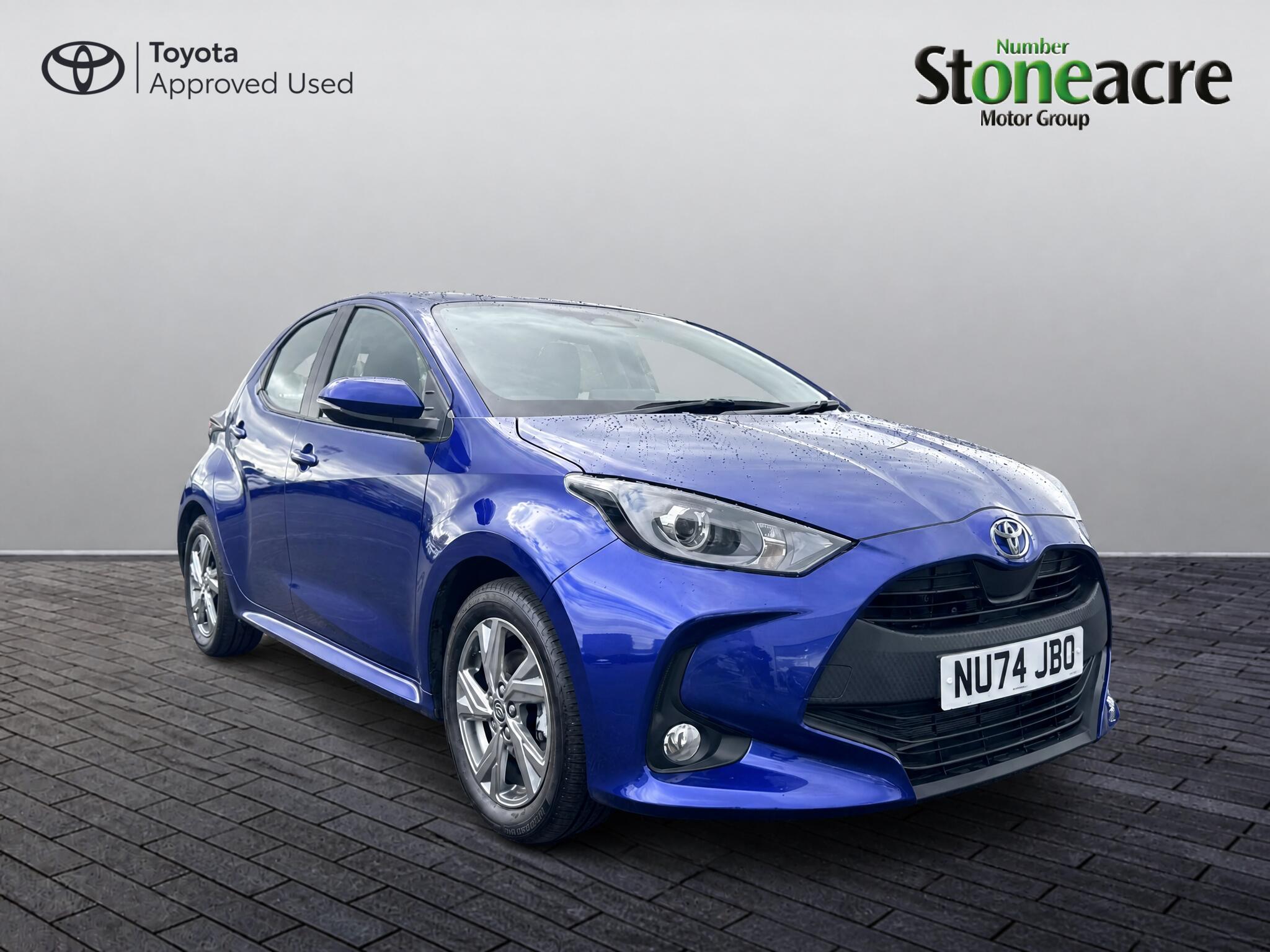 Main listing image - Toyota Yaris