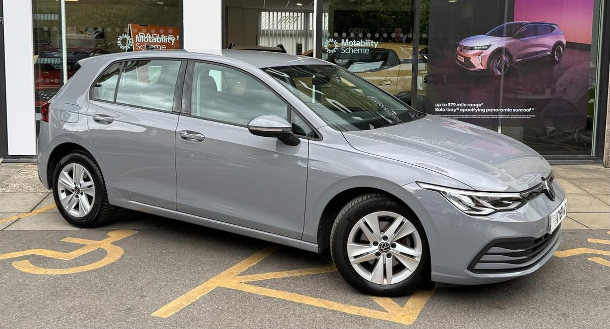 Main listing image - Volkswagen Golf
