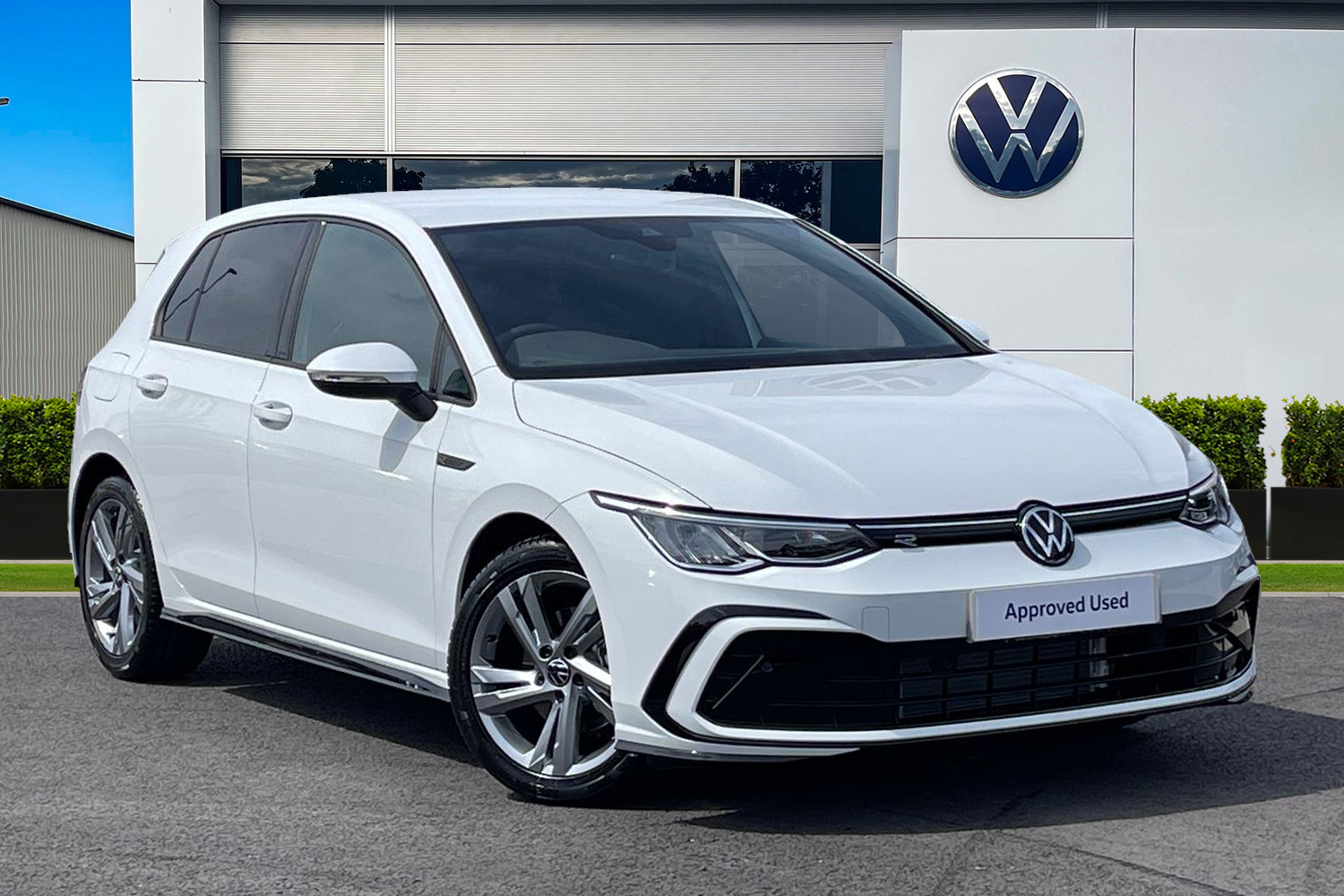 Main listing image - Volkswagen Golf
