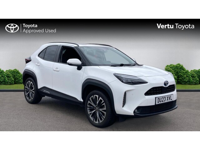 Main listing image - Toyota Yaris Cross