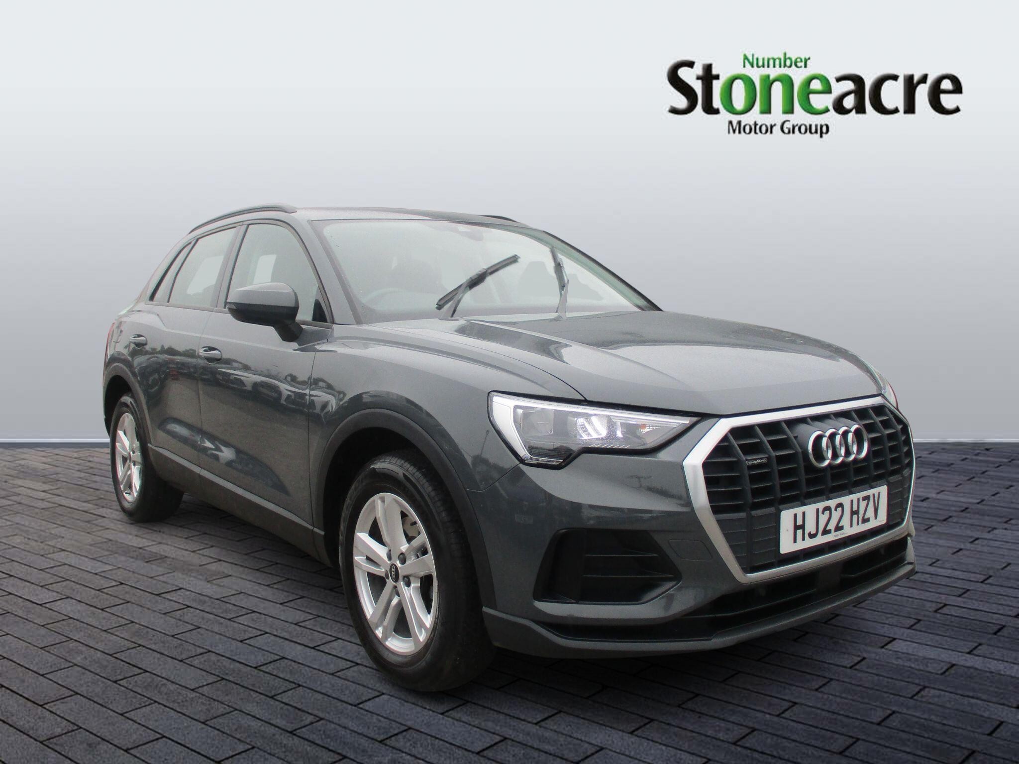 Main listing image - Audi Q3