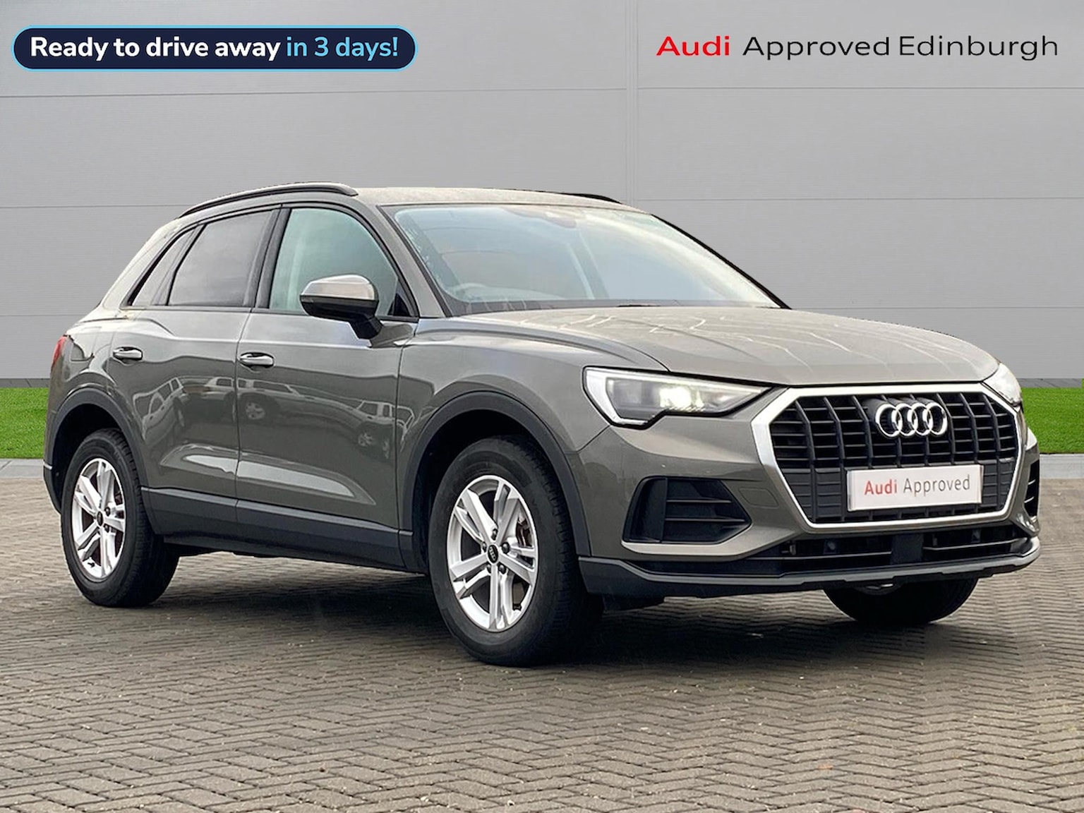 Main listing image - Audi Q3