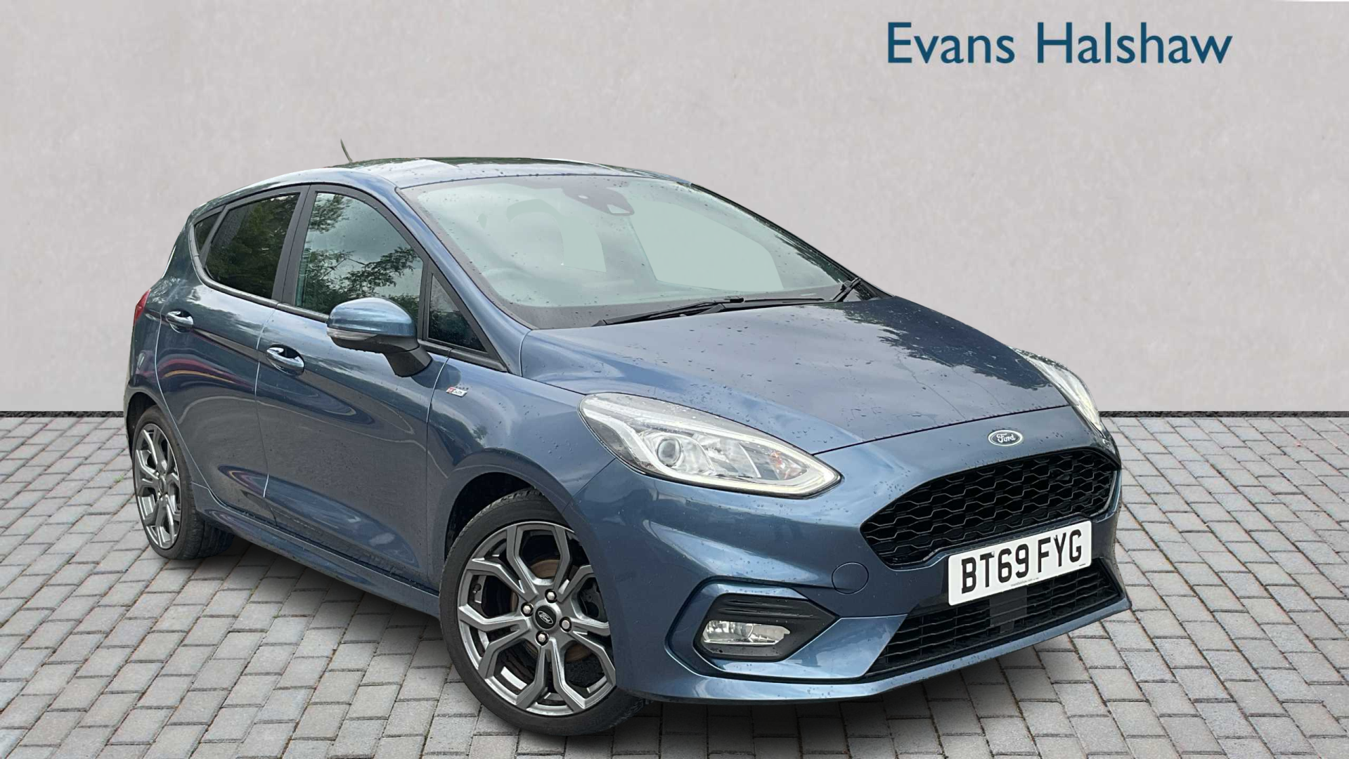 Main listing image - Ford Fiesta