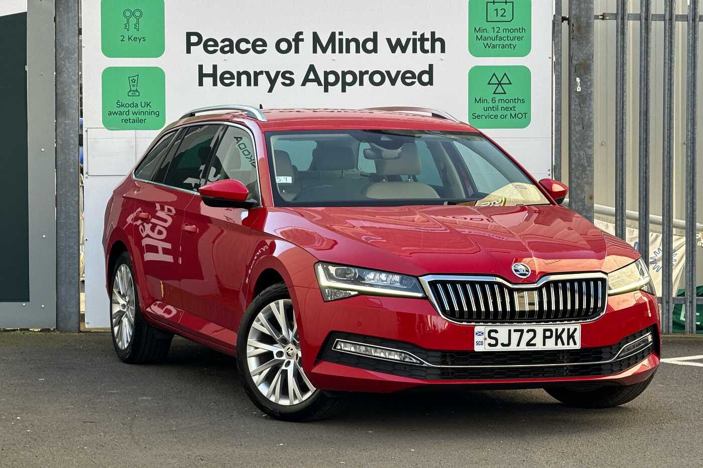 Main listing image - Skoda Superb Estate