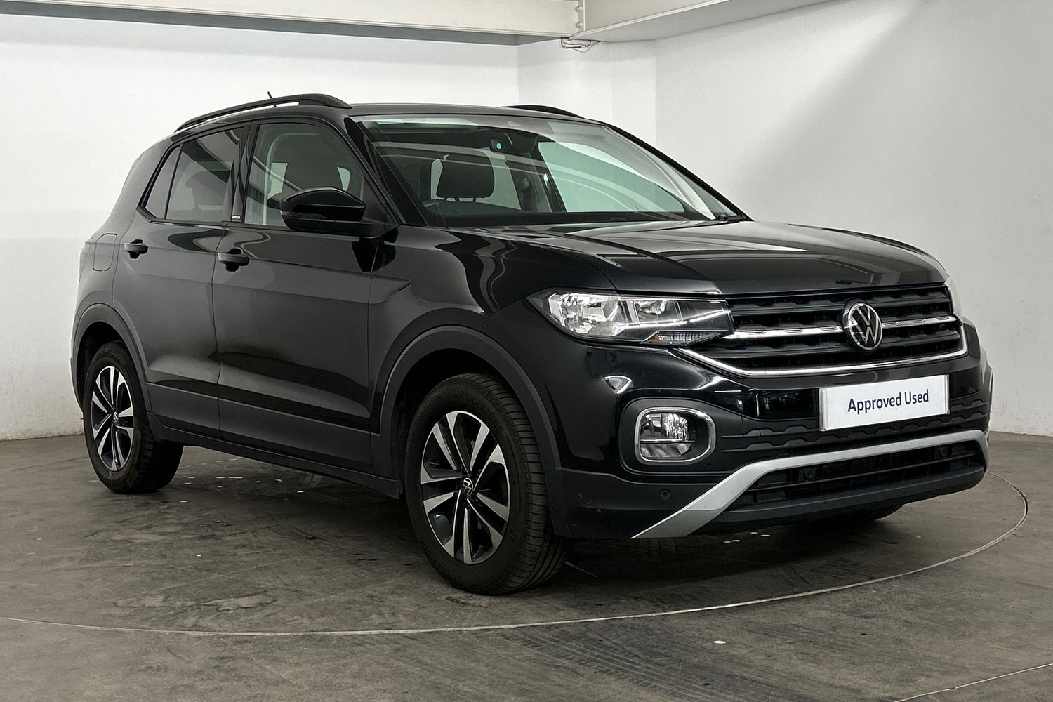 Main listing image - Volkswagen T-Cross