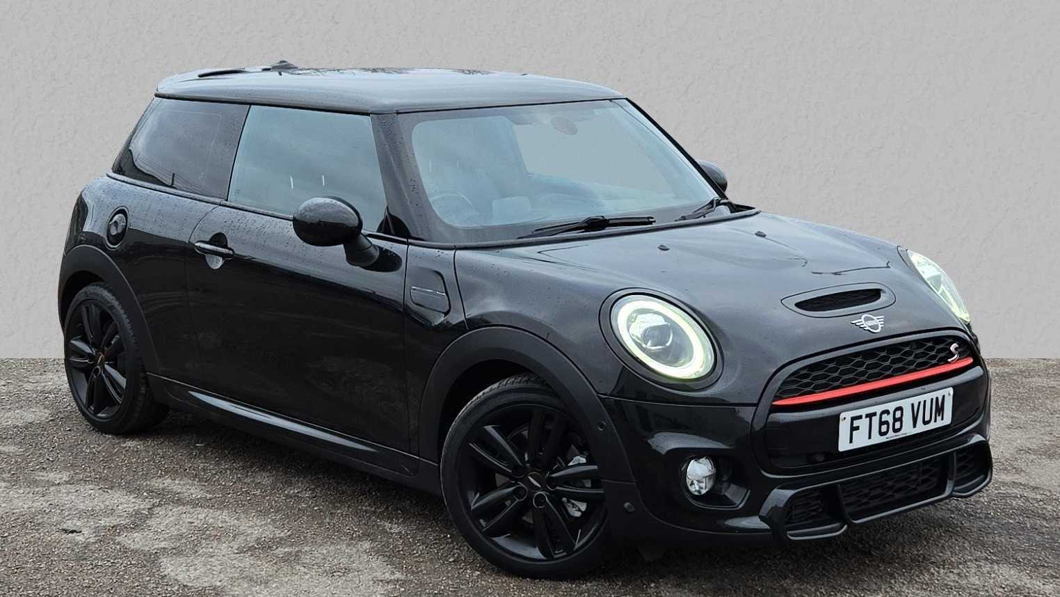 Main listing image - MINI Hatchback