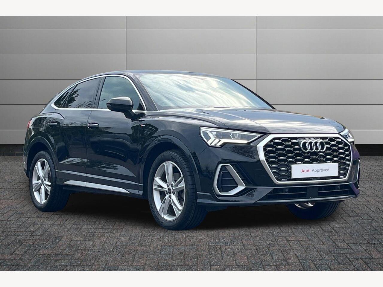 Main listing image - Audi Q3