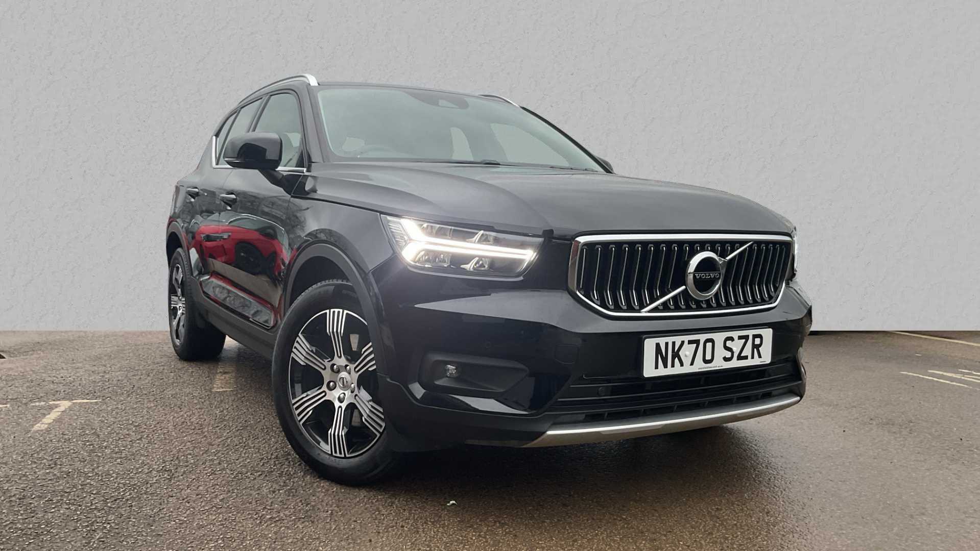 Main listing image - Volvo XC40