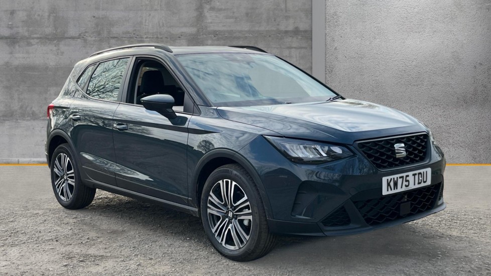 Main listing image - SEAT Arona