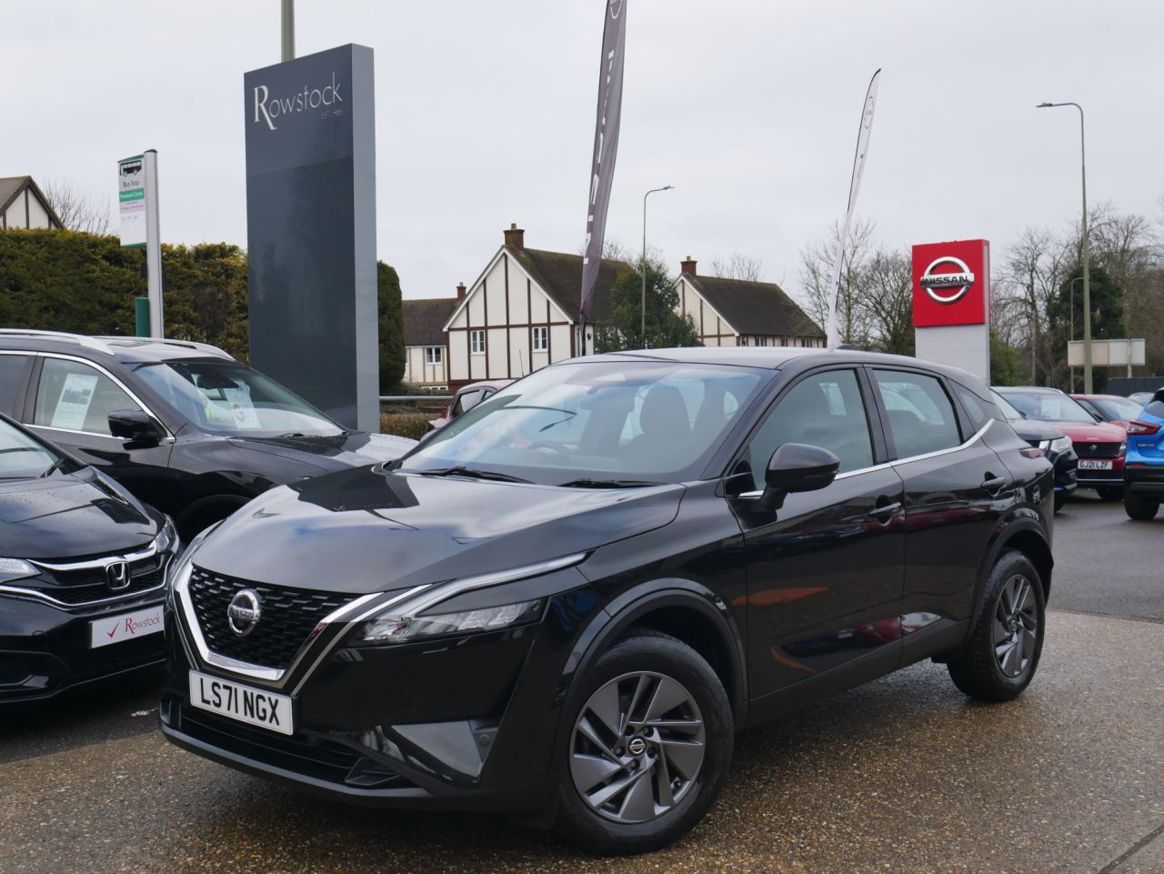 Main listing image - Nissan Qashqai