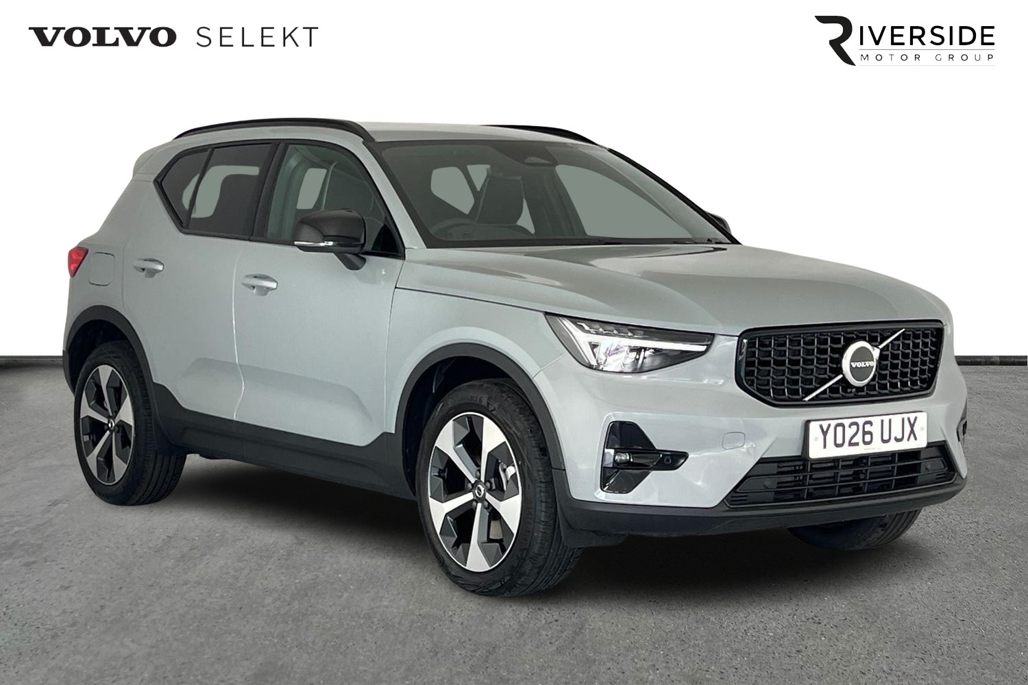 Main listing image - Volvo XC40