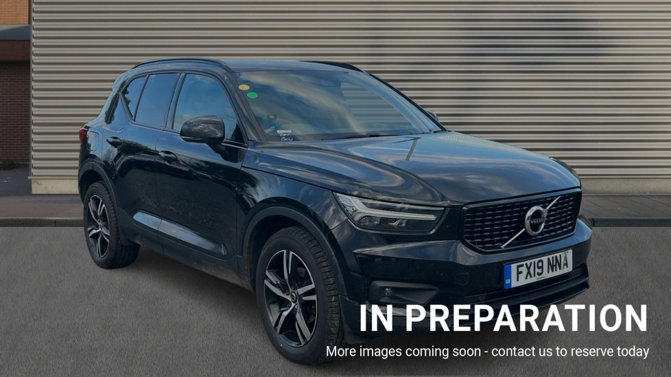 Main listing image - Volvo XC40