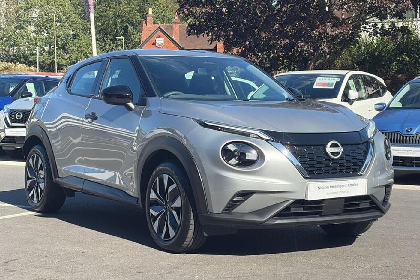 Main listing image - Nissan Juke