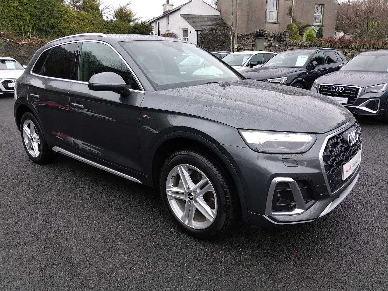 Main listing image - Audi Q5