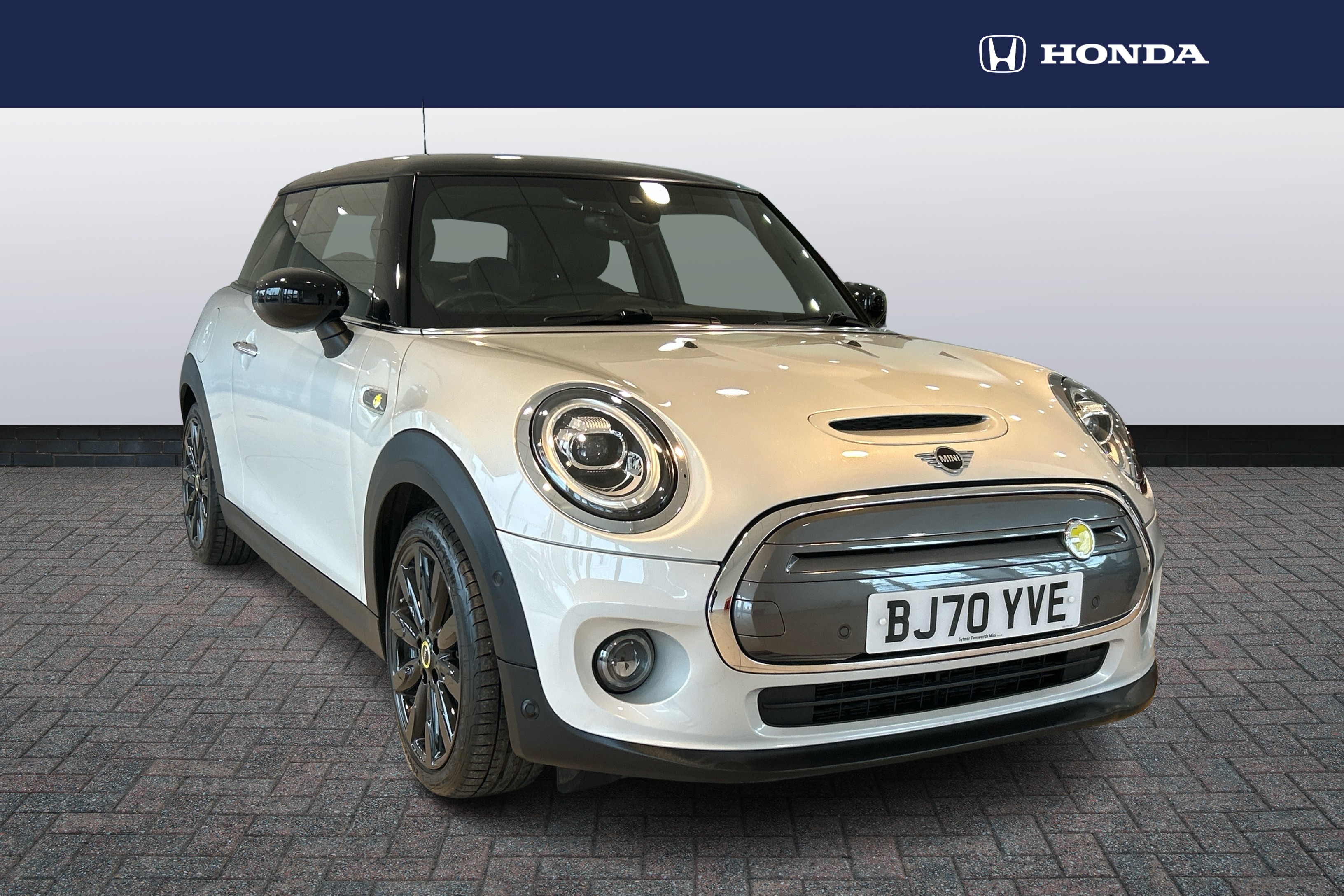 Main listing image - MINI Electric