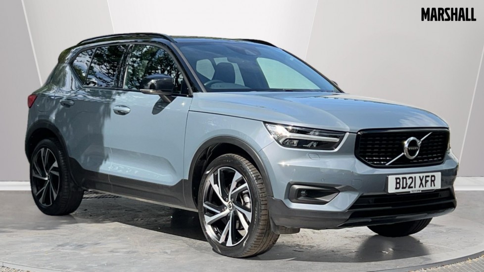 Main listing image - Volvo XC40