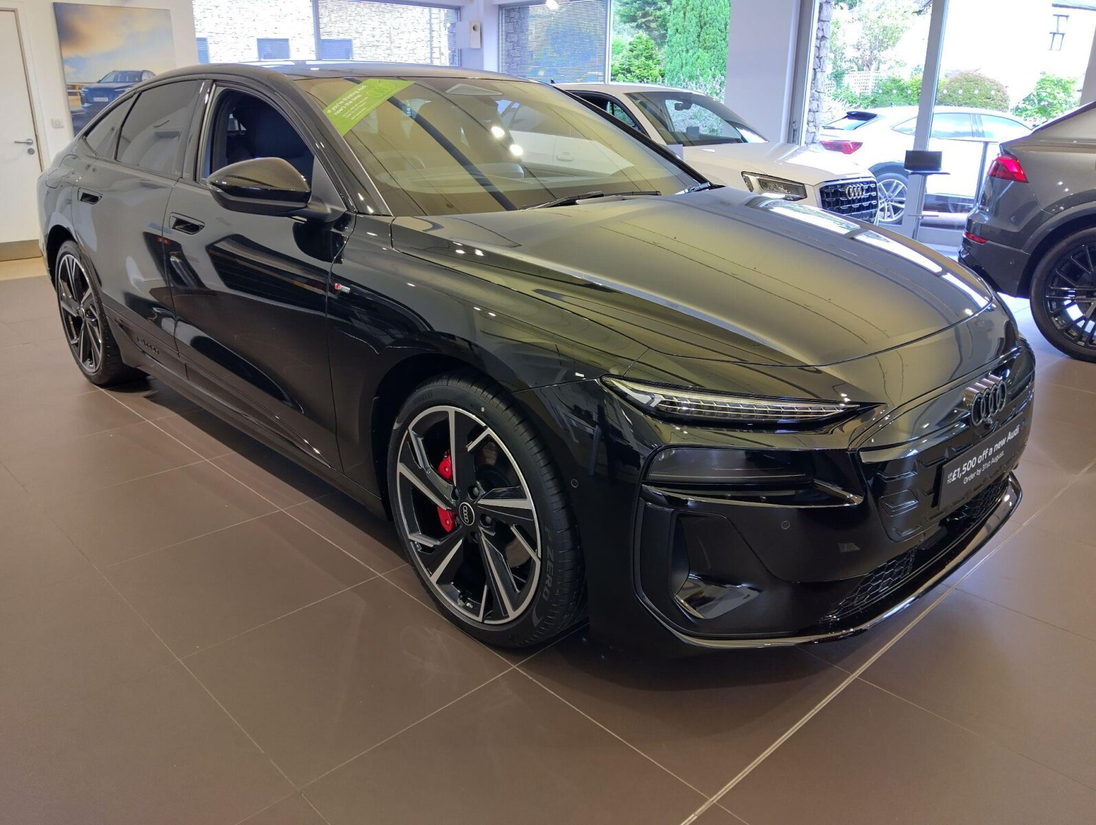 Main listing image - Audi A6