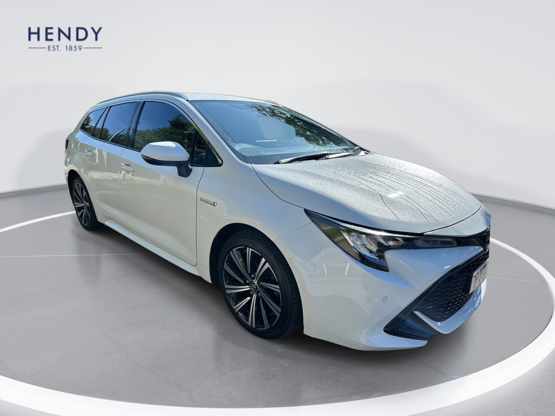 Main listing image - Toyota Corolla Touring Sport
