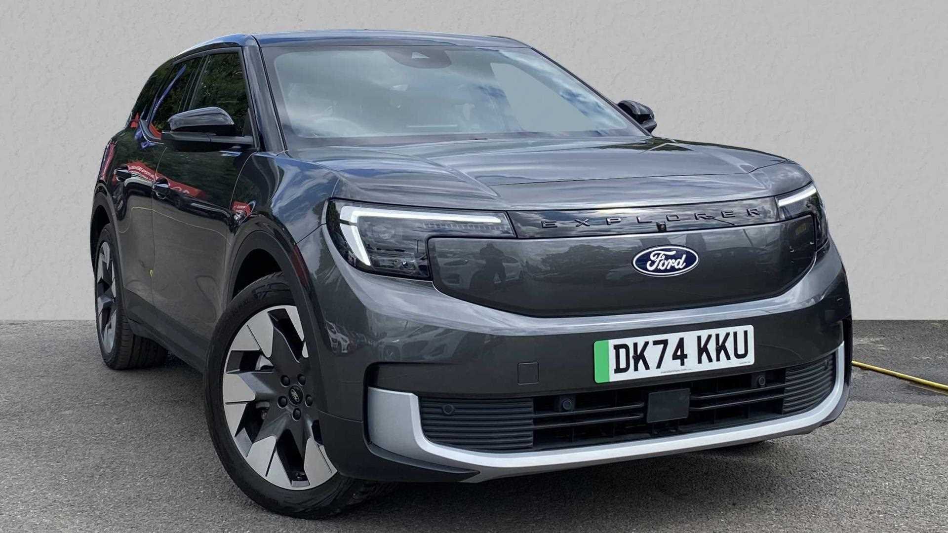 Main listing image - Ford Explorer