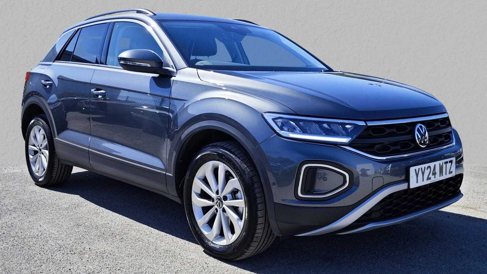 Main listing image - Volkswagen T-Roc