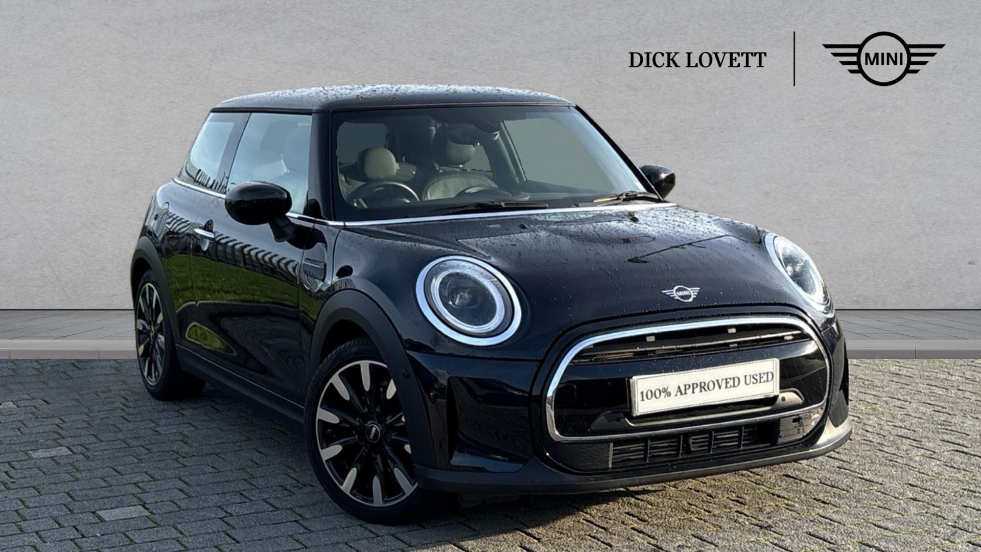 Main listing image - MINI Hatchback