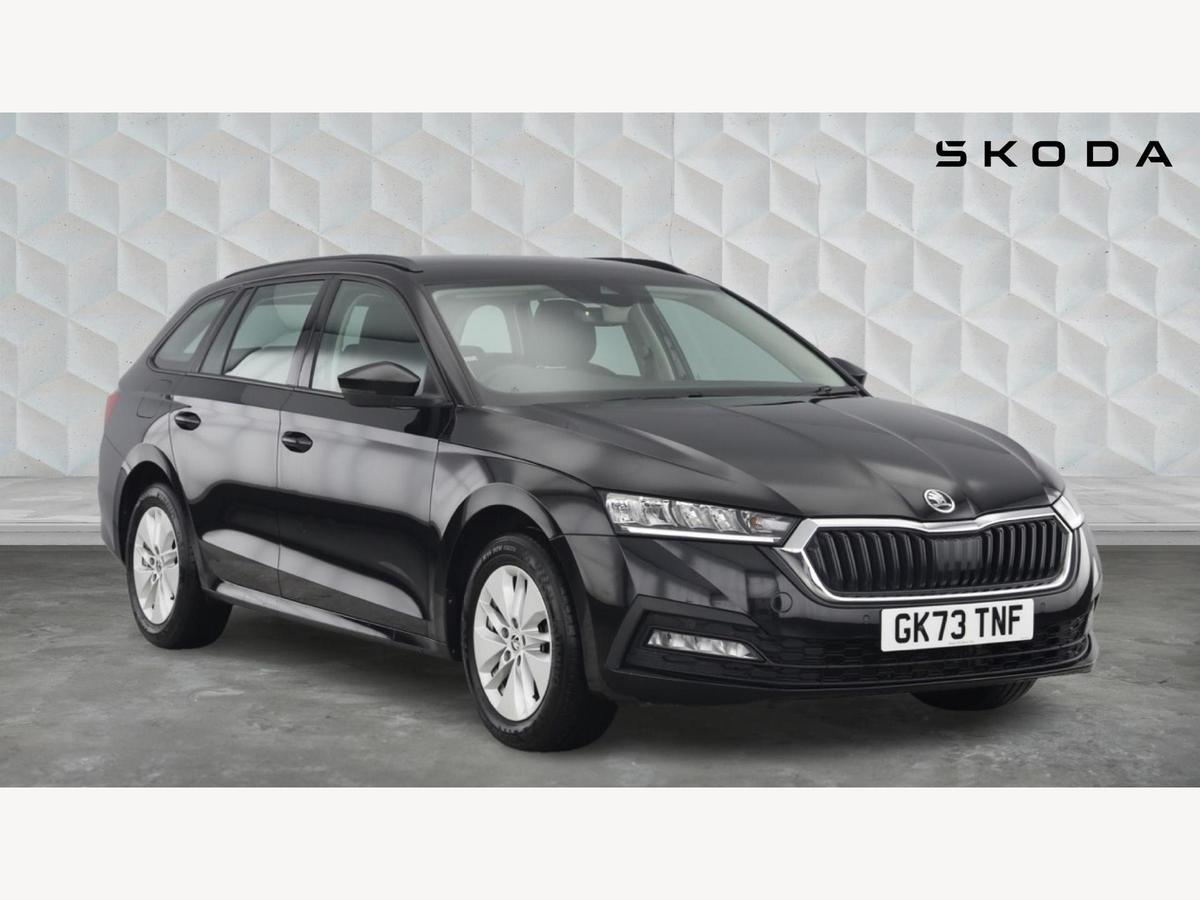 Main listing image - Skoda Octavia Estate