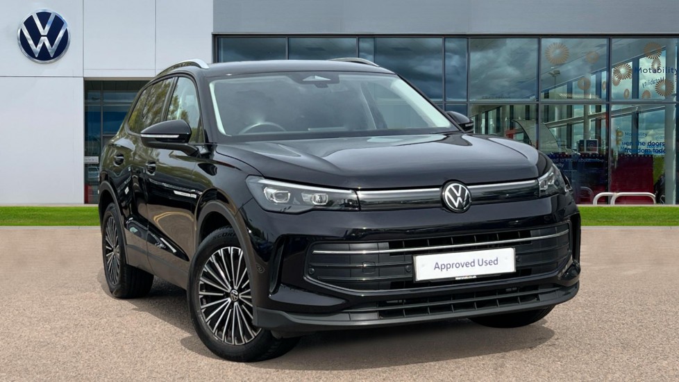 Main listing image - Volkswagen Tiguan