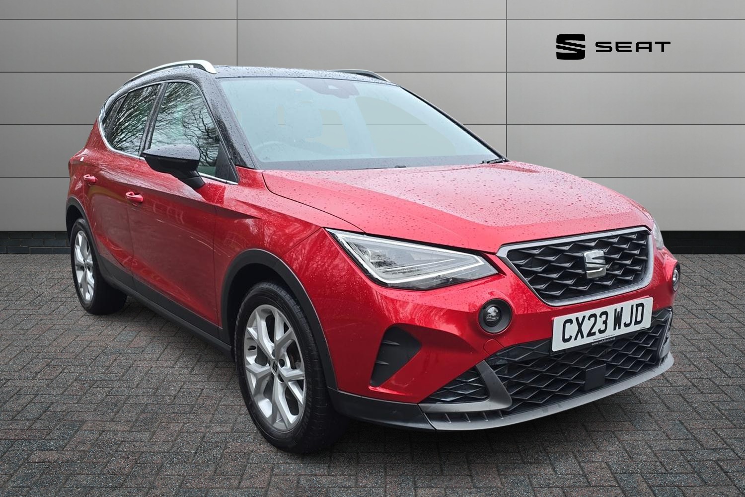 Main listing image - SEAT Arona