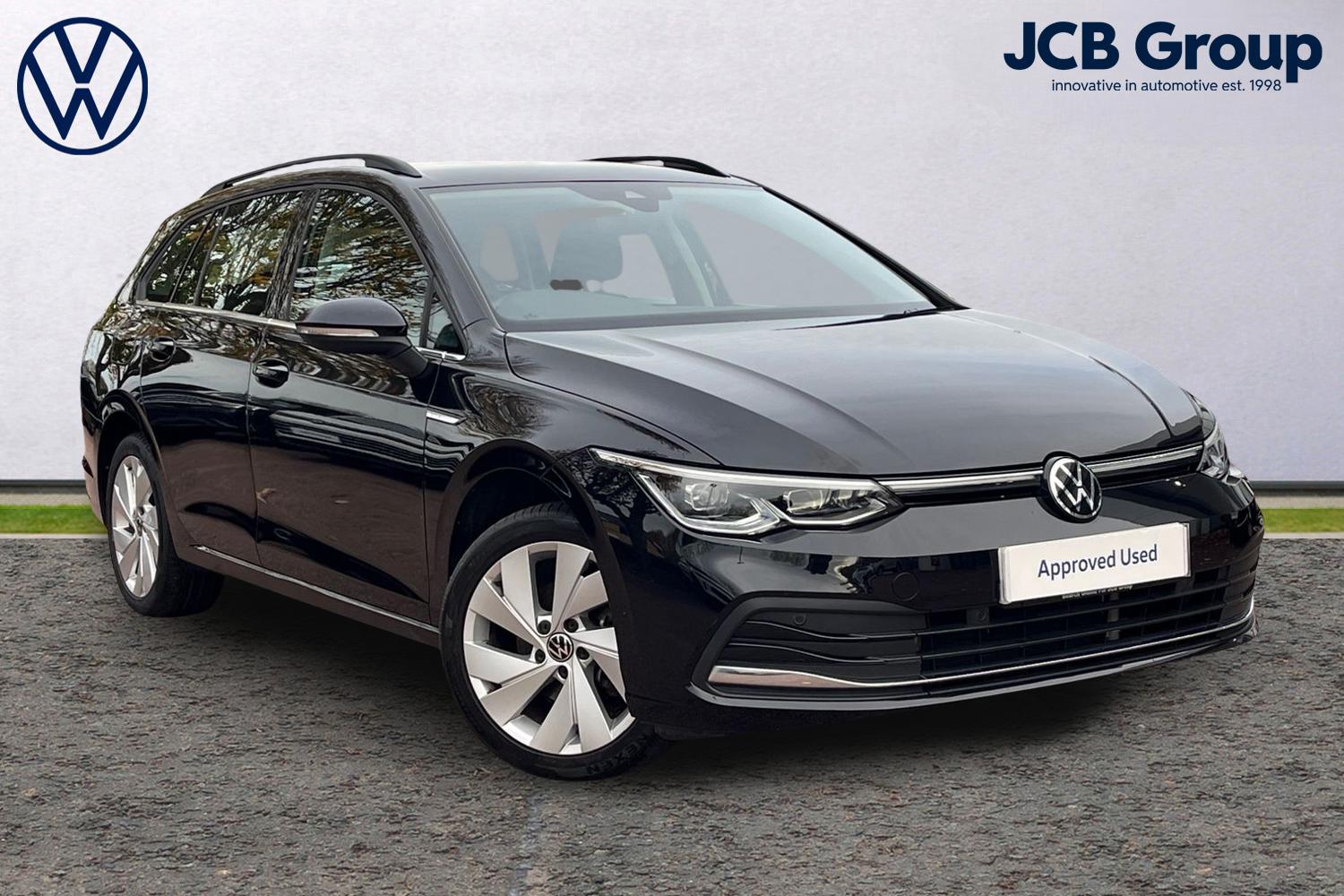 Main listing image - Volkswagen Golf Estate