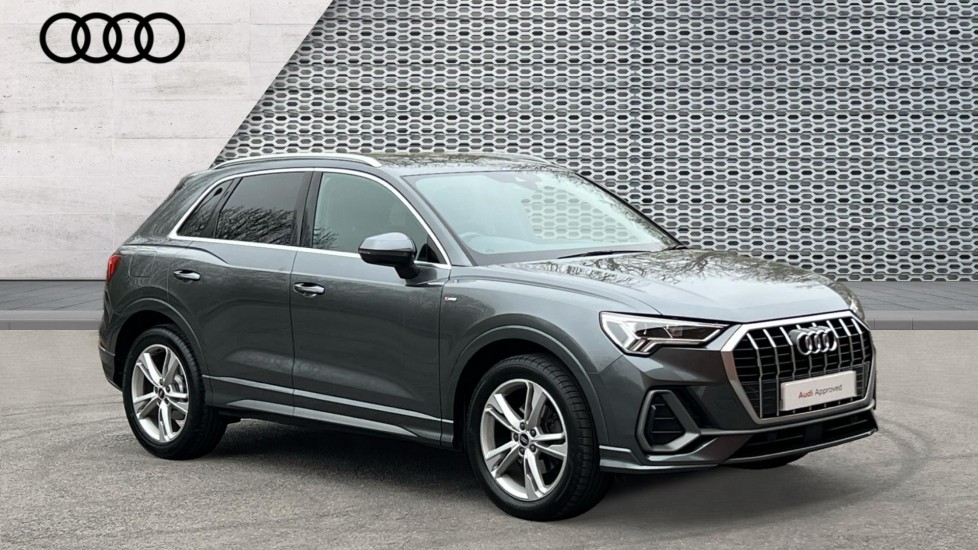 Main listing image - Audi Q3