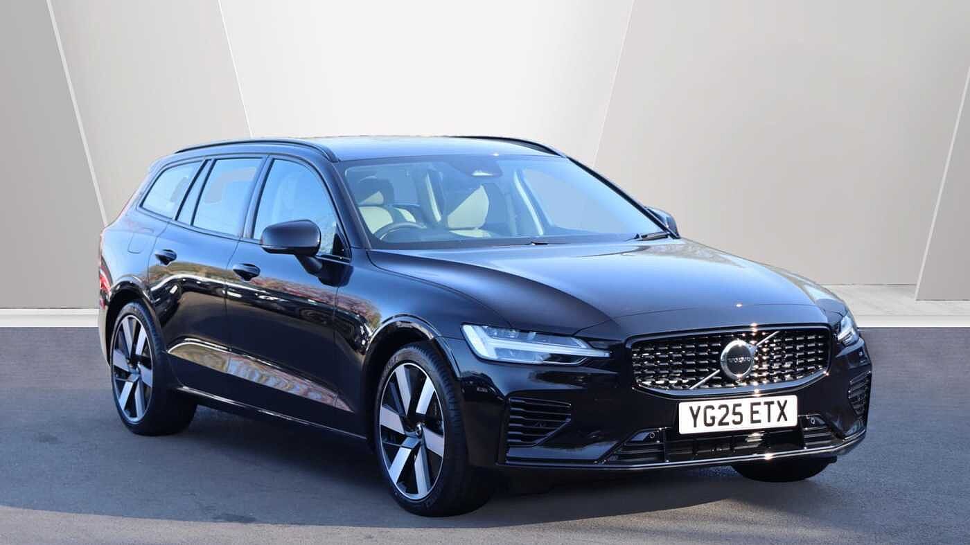 Main listing image - Volvo V60