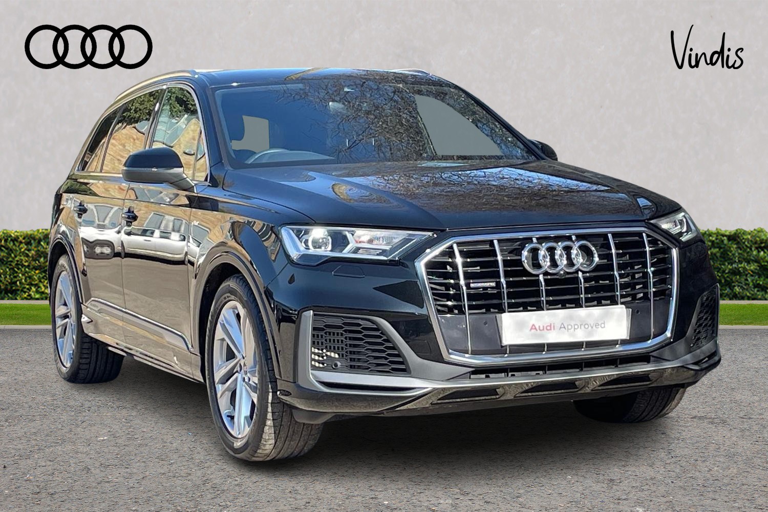 Main listing image - Audi Q7