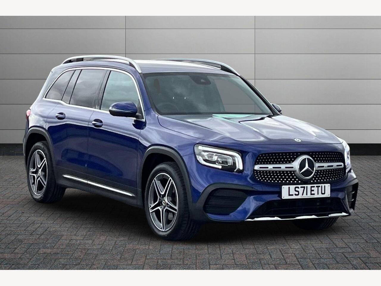 Main listing image - Mercedes-Benz GLB