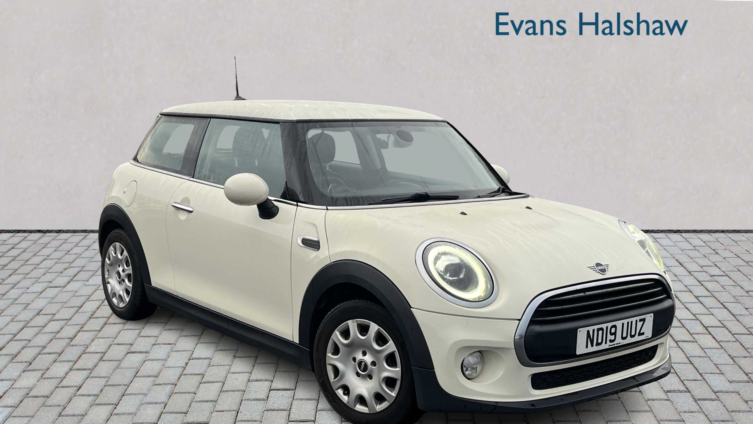Main listing image - MINI Hatchback