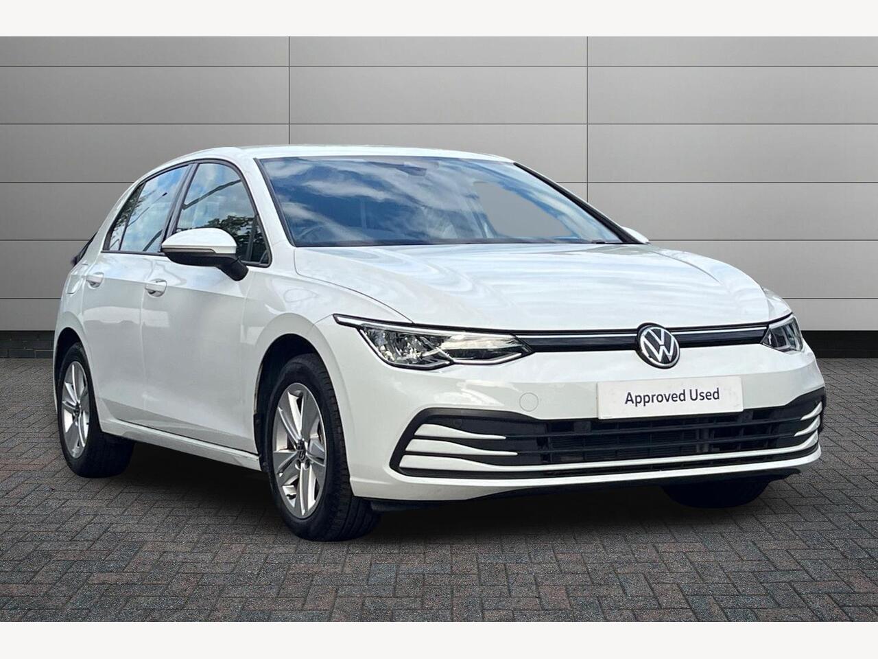 Main listing image - Volkswagen Golf