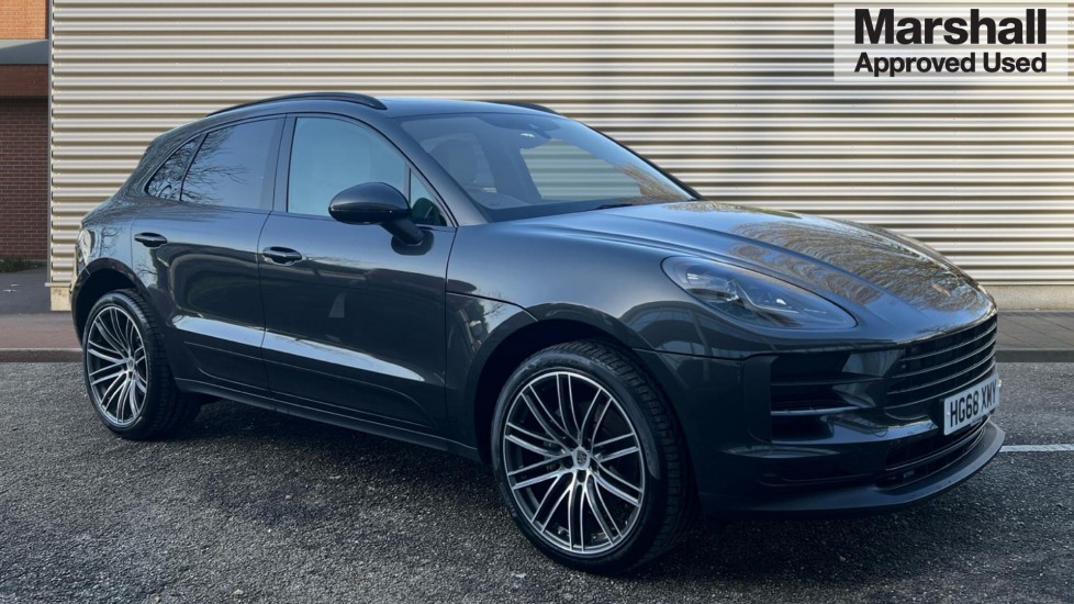 Main listing image - Porsche Macan