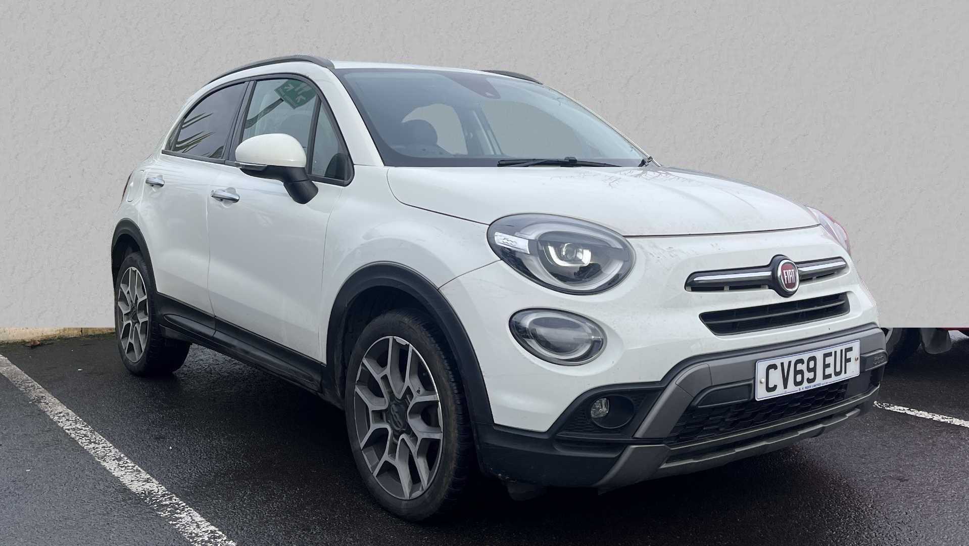 Main listing image - Fiat 500X