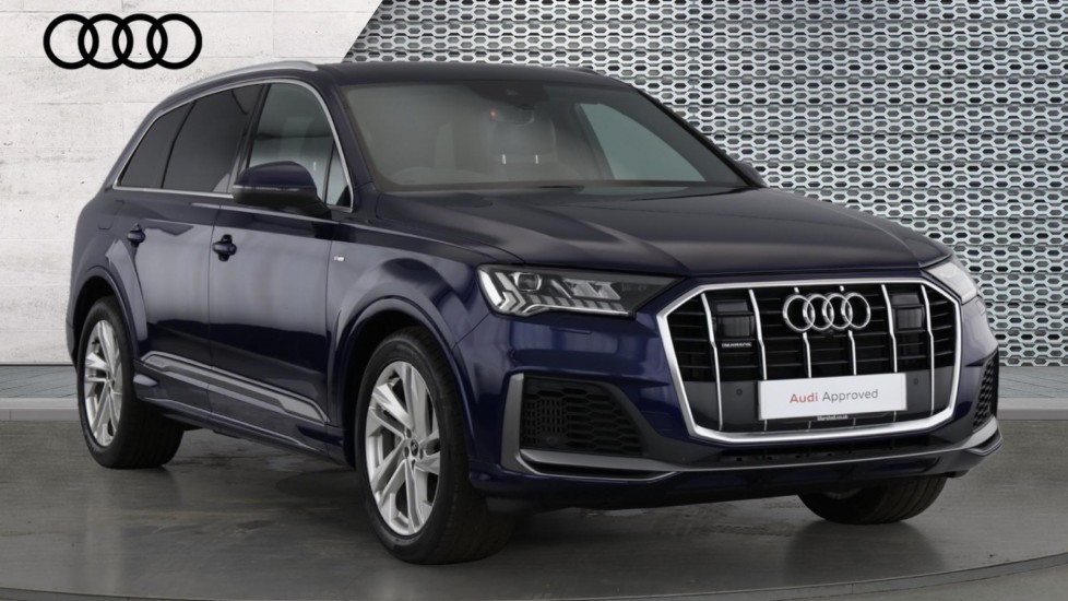 Main listing image - Audi Q7