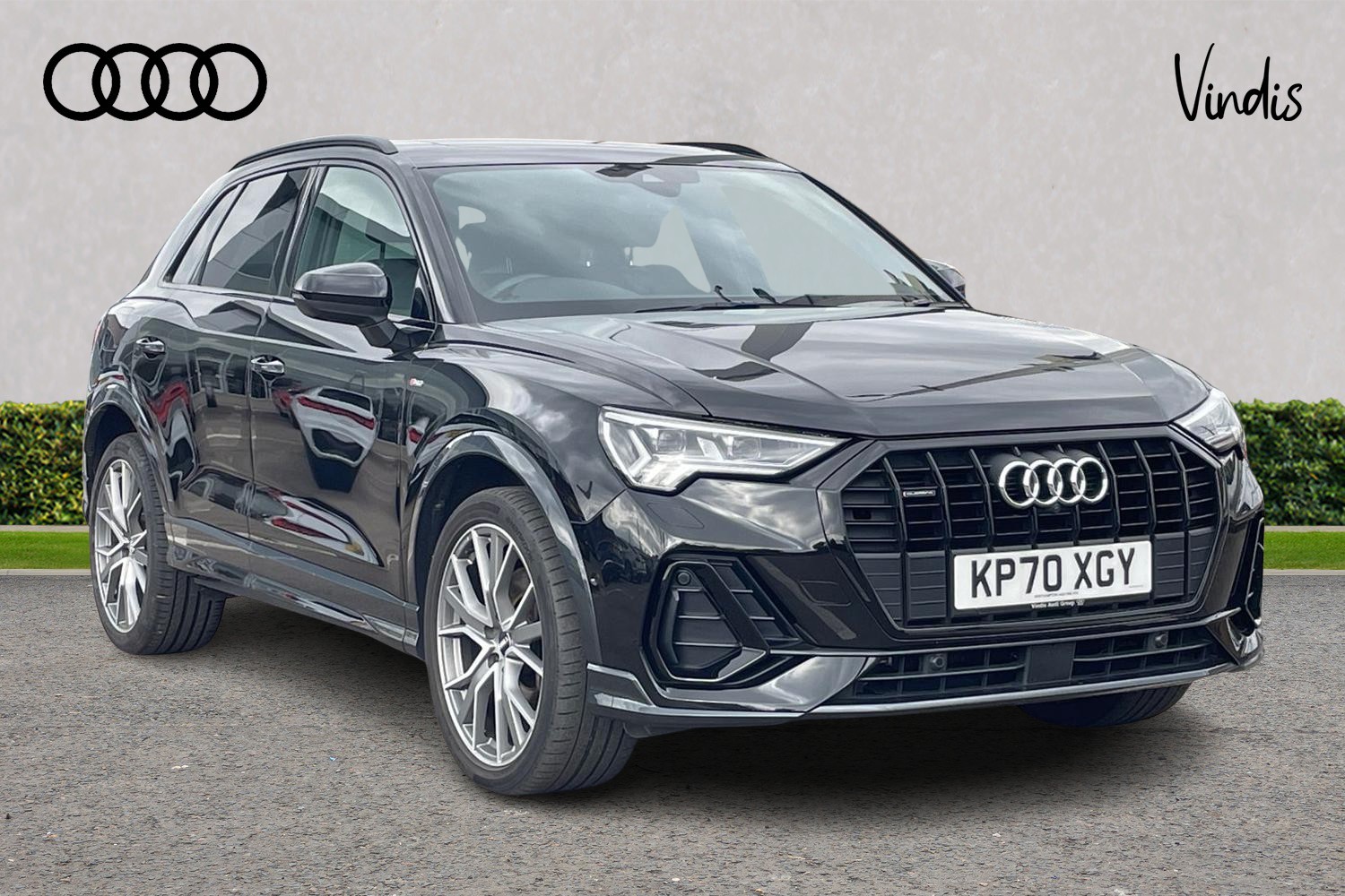 Main listing image - Audi Q3