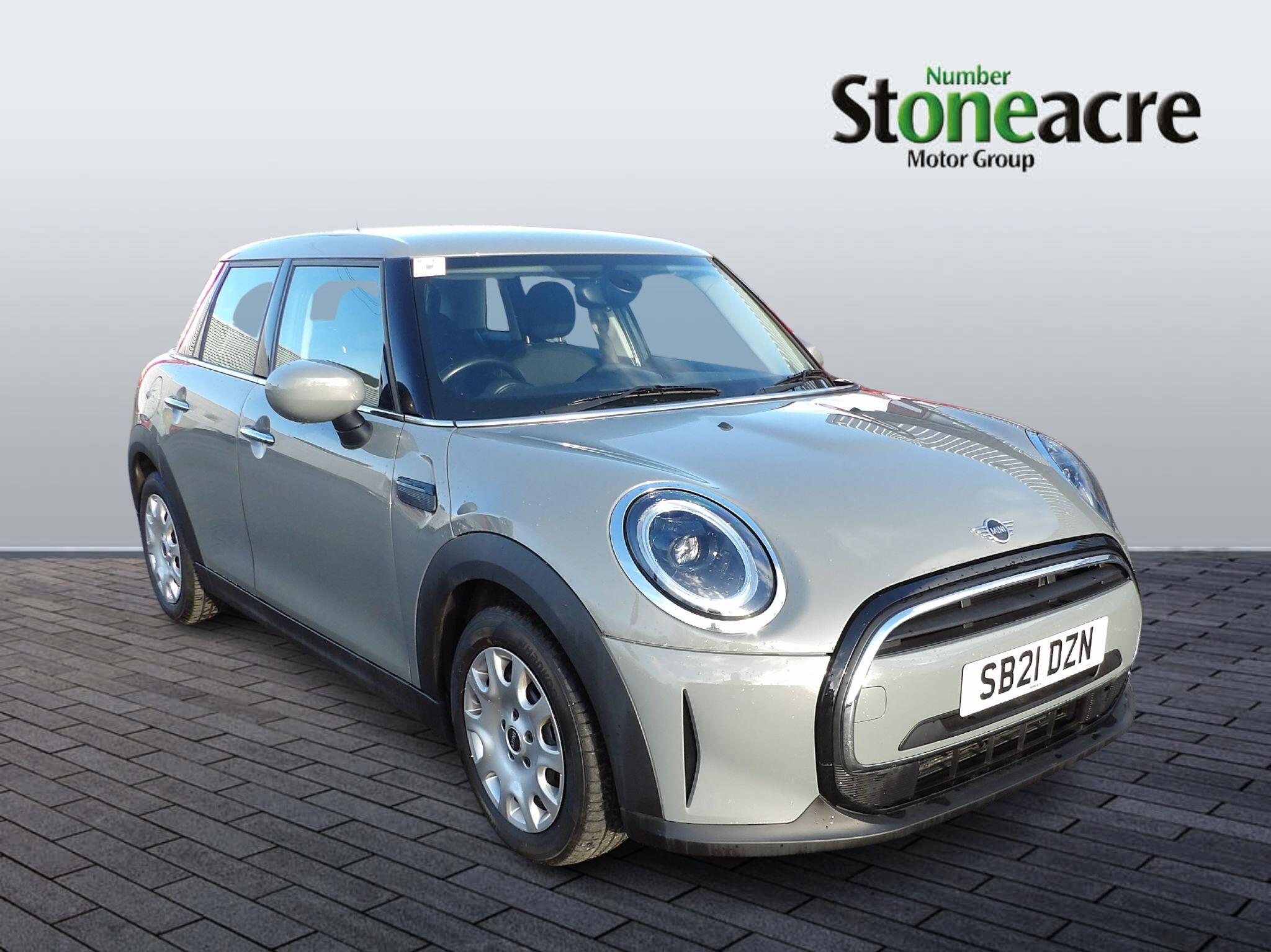 Main listing image - MINI Hatchback 5dr