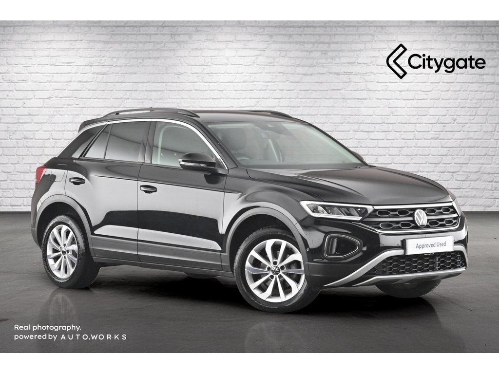 Main listing image - Volkswagen T-Roc