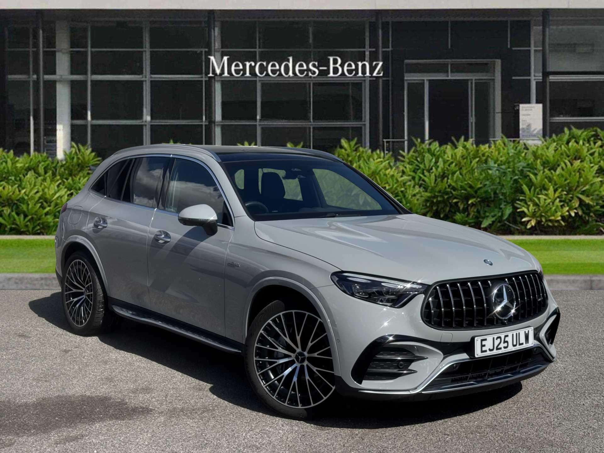 Main listing image - Mercedes-Benz GLC