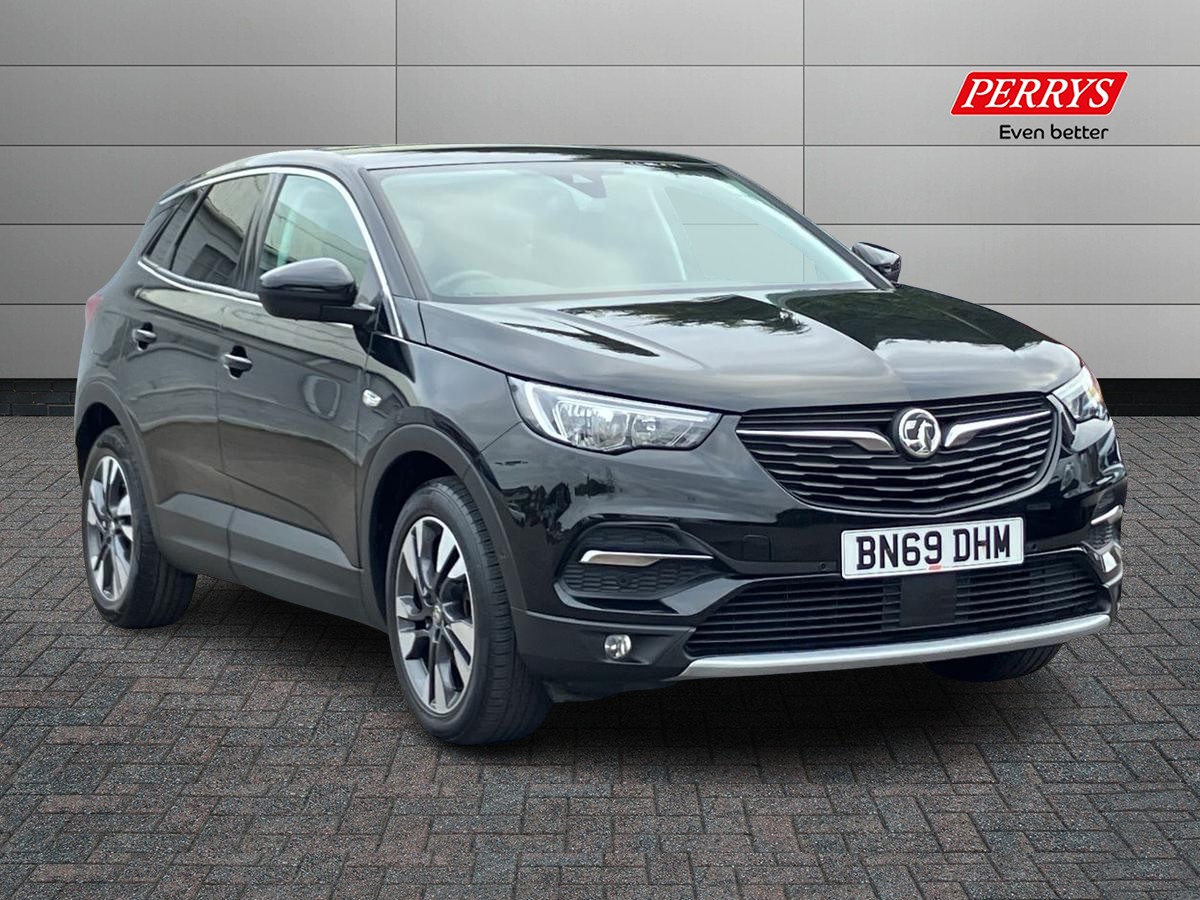 Main listing image - Vauxhall Grandland X