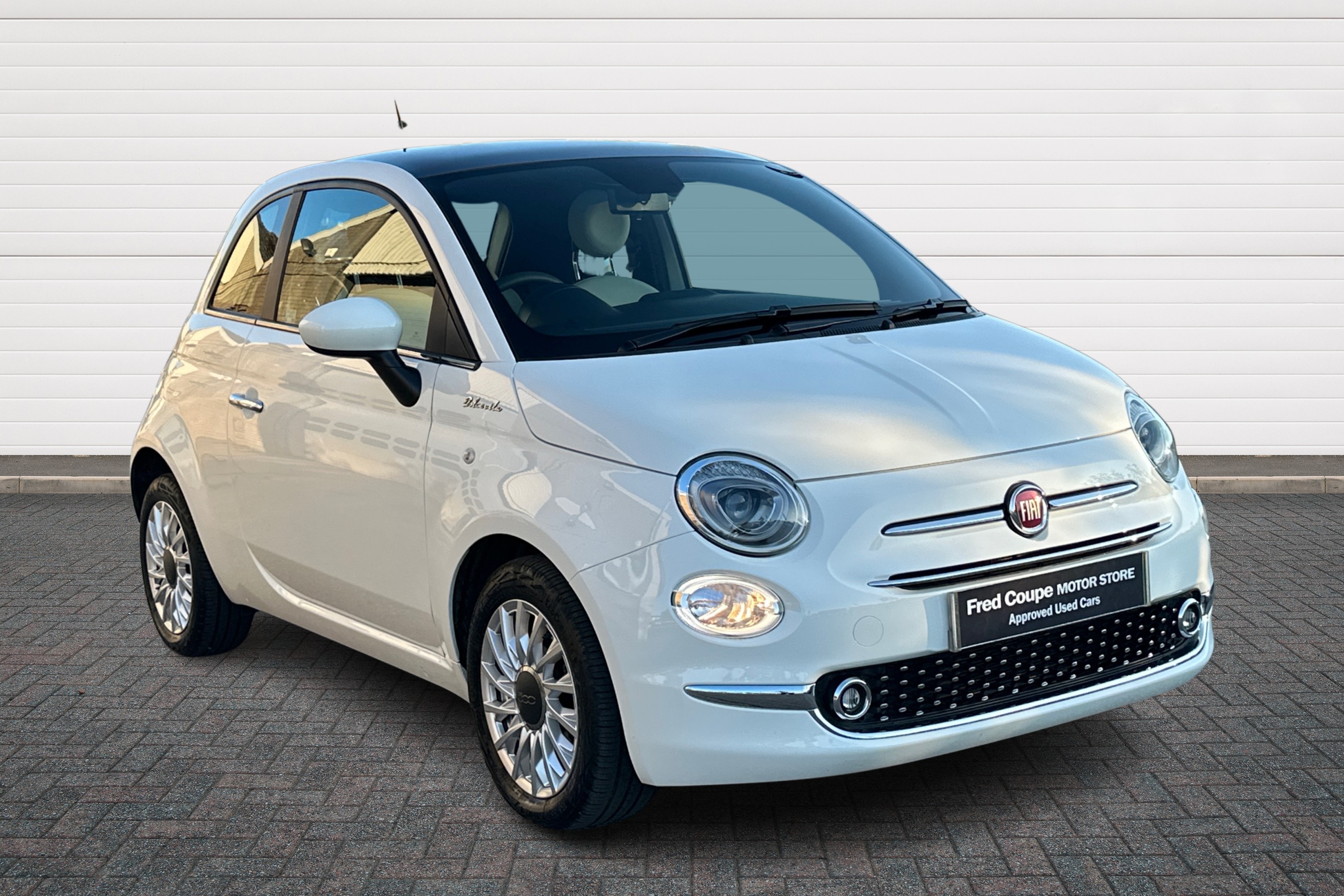 Main listing image - Fiat 500