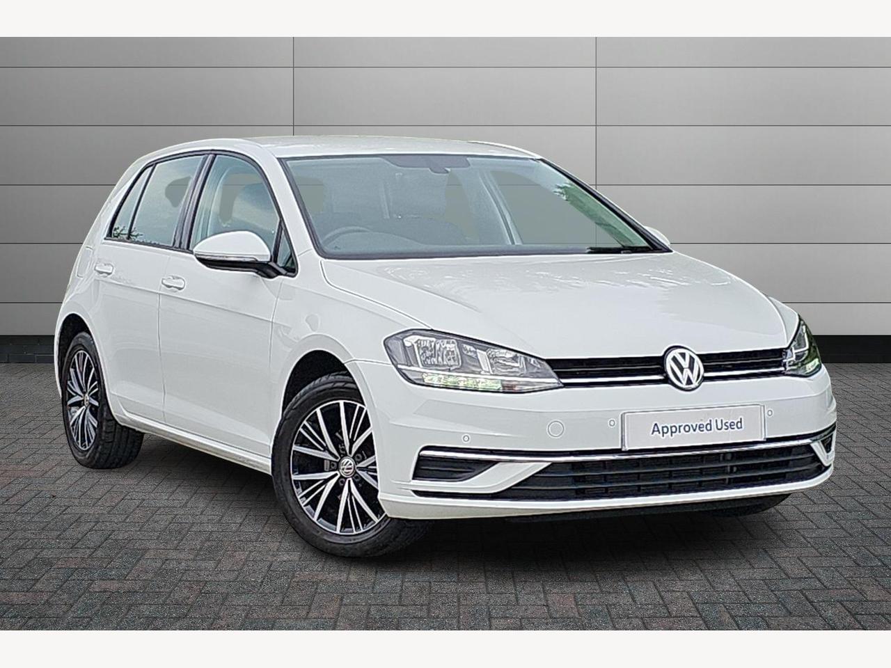 Main listing image - Volkswagen Golf