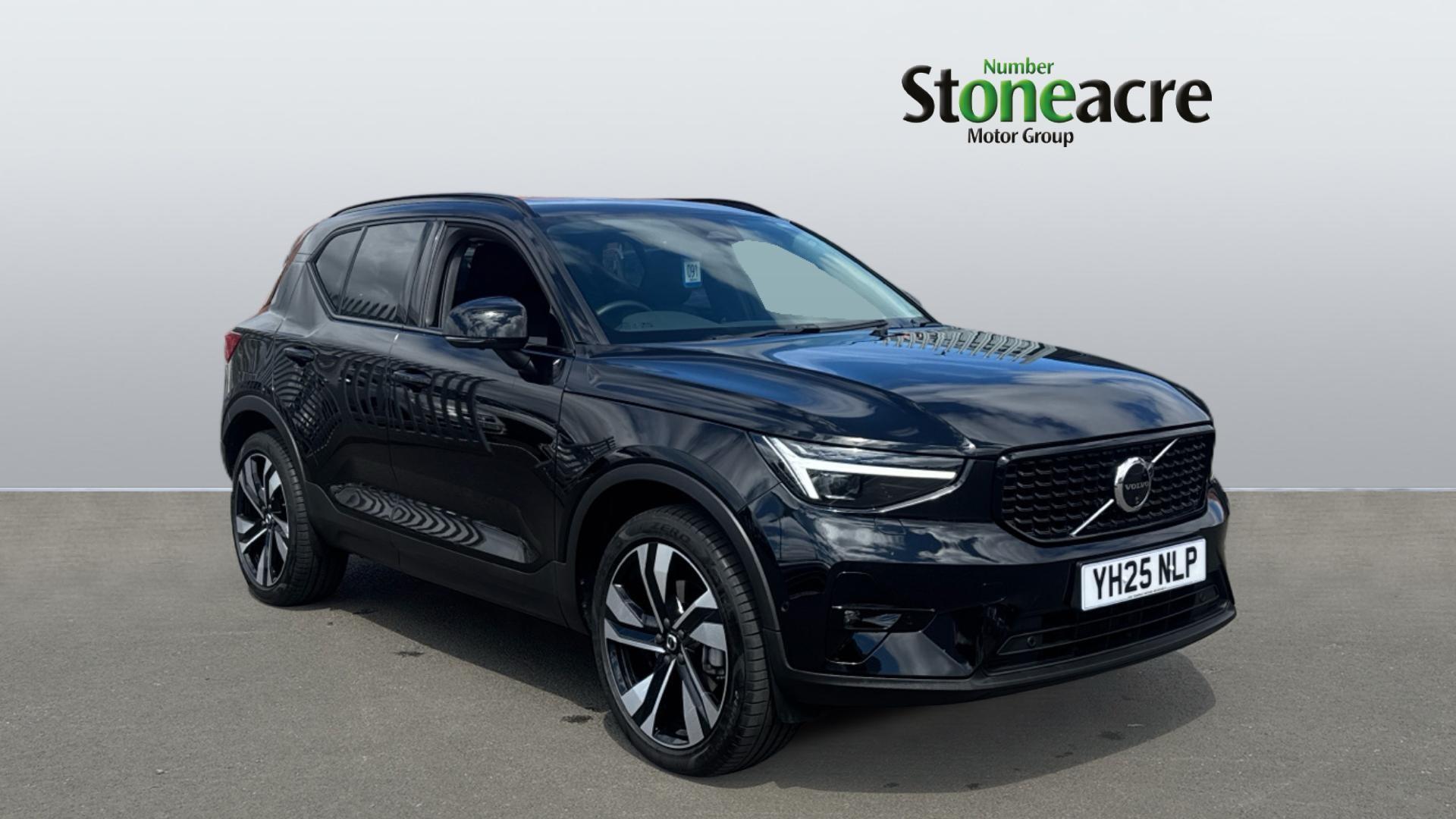 Main listing image - Volvo XC40
