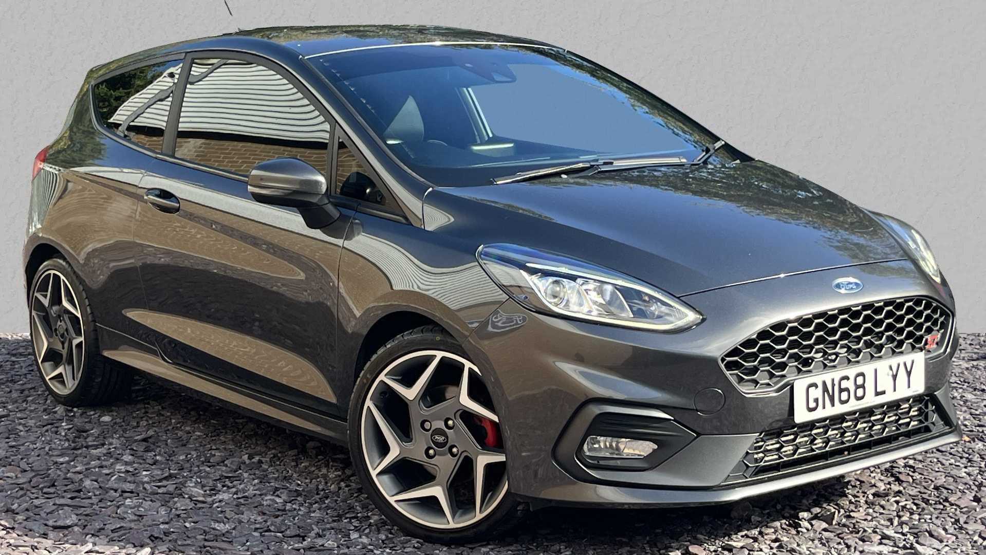 Main listing image - Ford Fiesta ST