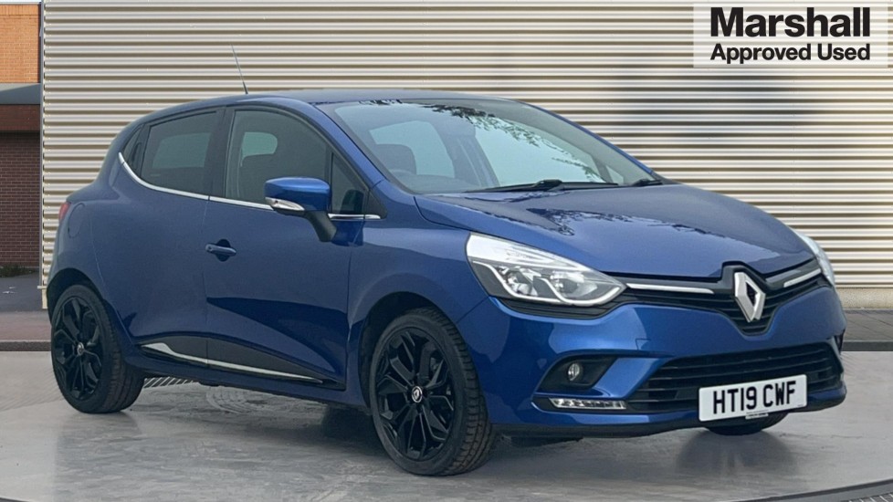 Main listing image - Renault Clio